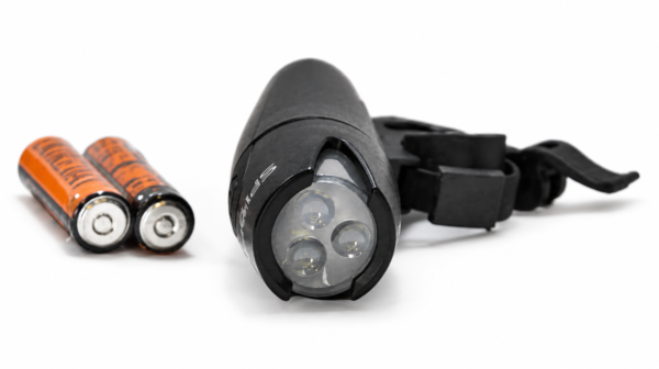 פנס LED קדמי לאופניים
